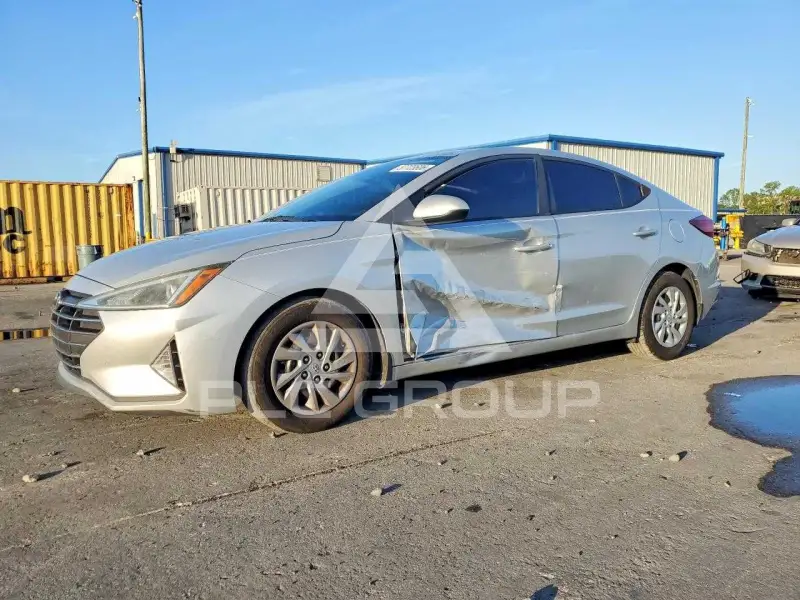 2020 Hyundai Elantra фото