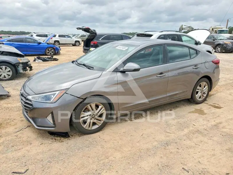 2020 Hyundai Elantra фото
