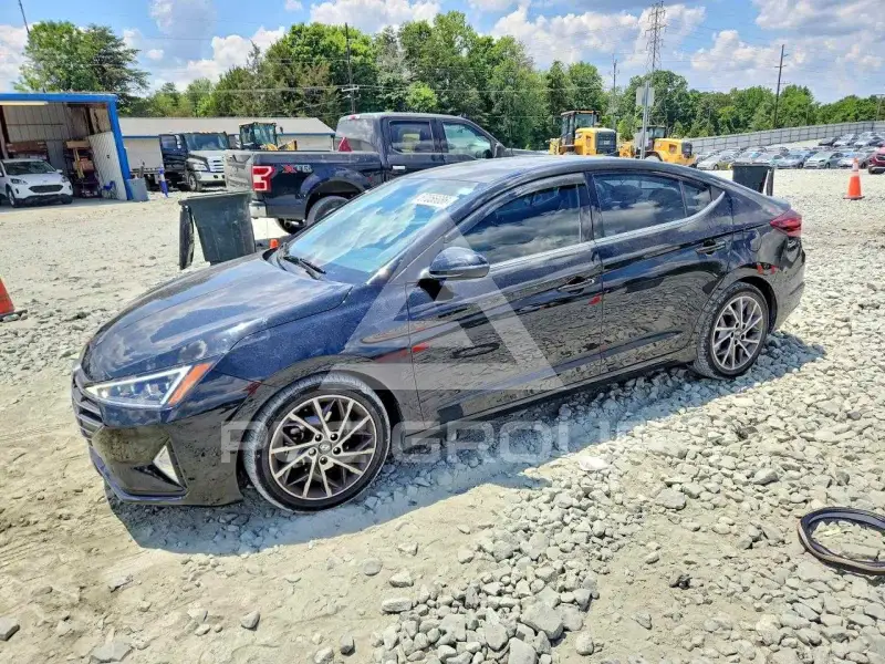 2020 Hyundai Elantra фото
