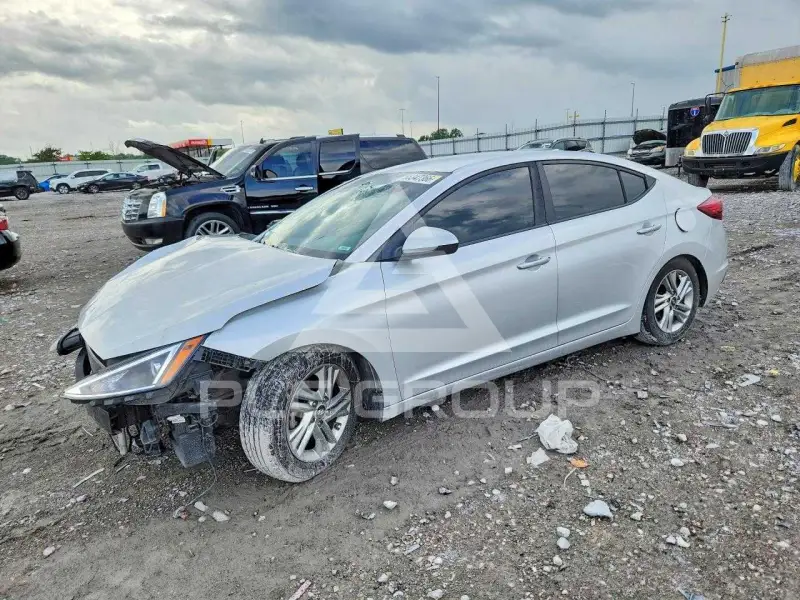 2020 Hyundai Elantra фото