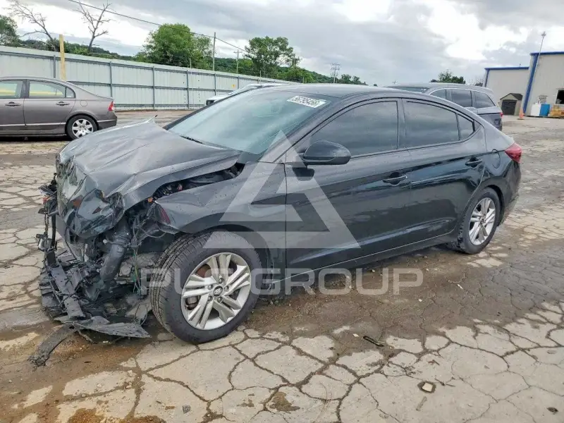 2020 Hyundai Elantra фото