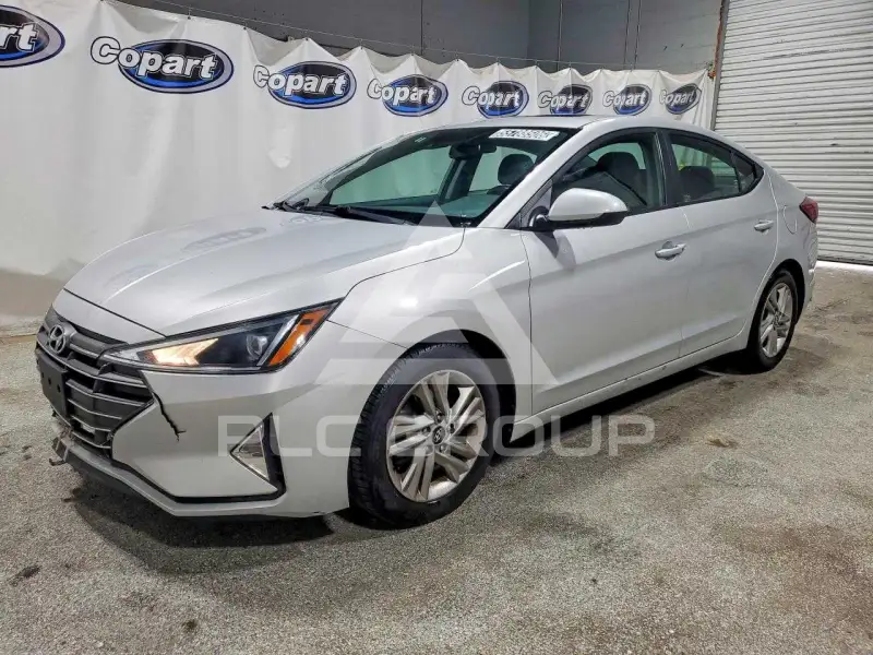 2020 Hyundai Elantra фото