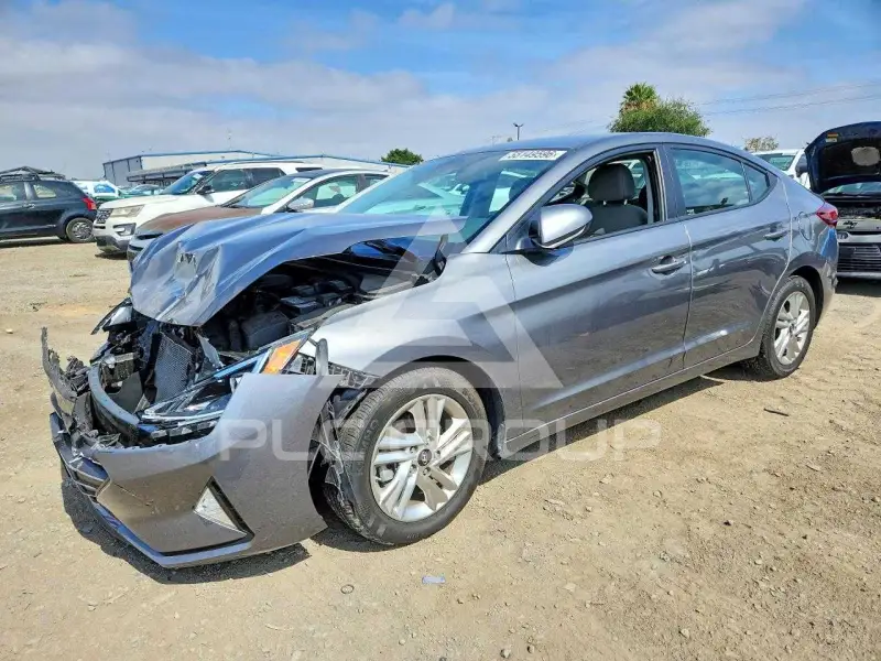 2020 Hyundai Elantra фото