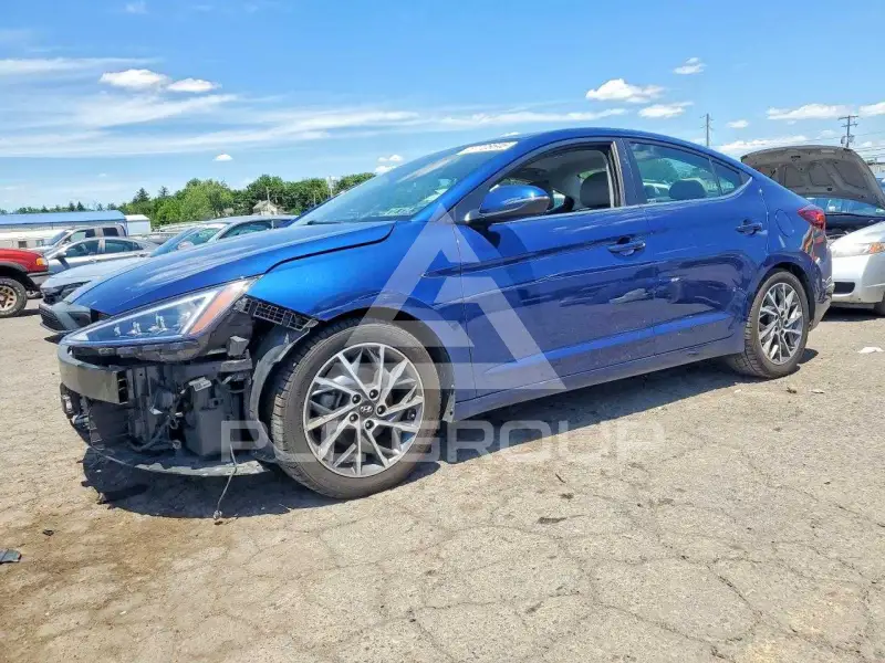 2020 Hyundai Elantra photo