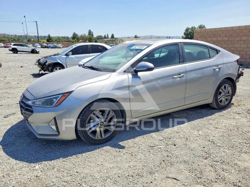 2020 Hyundai Elantra фото