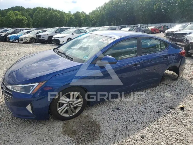 2020 Hyundai Elantra photo