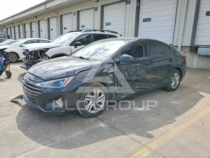2020 Hyundai Elantra фото