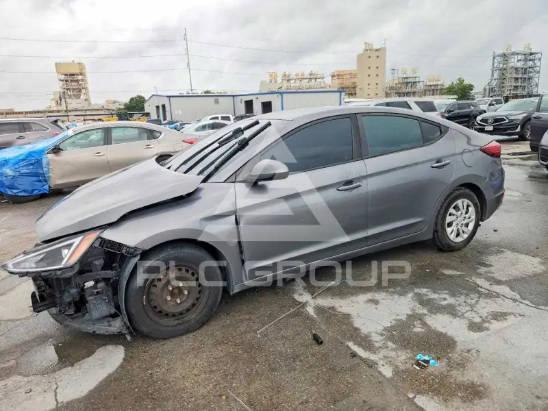 2020 Hyundai Elantra фото