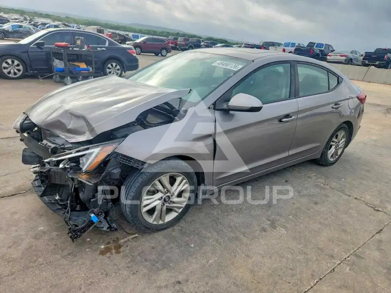 2020 Hyundai Elantra фото