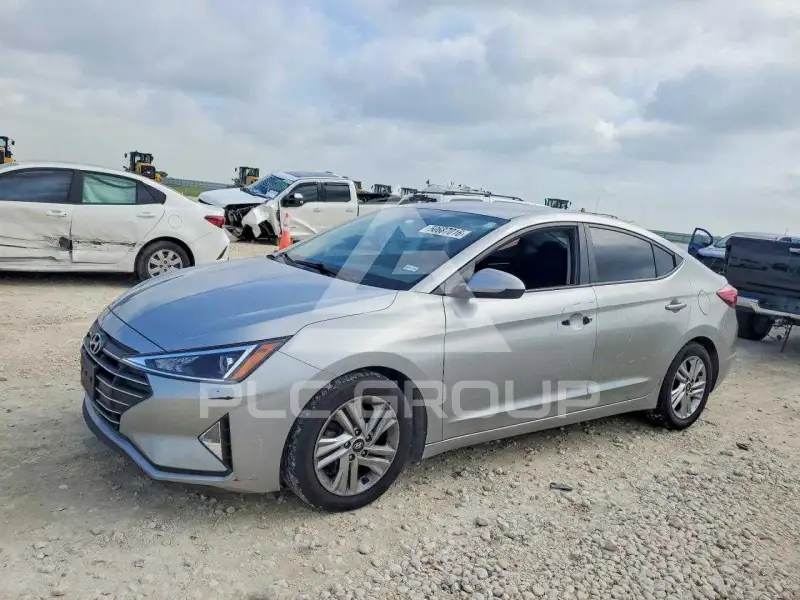 2020 Hyundai Elantra фото