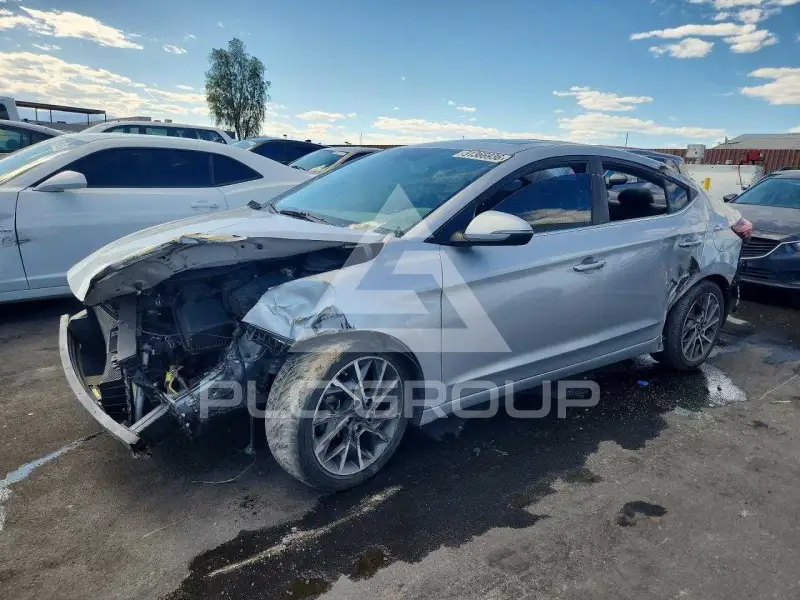 2020 Hyundai Elantra фото