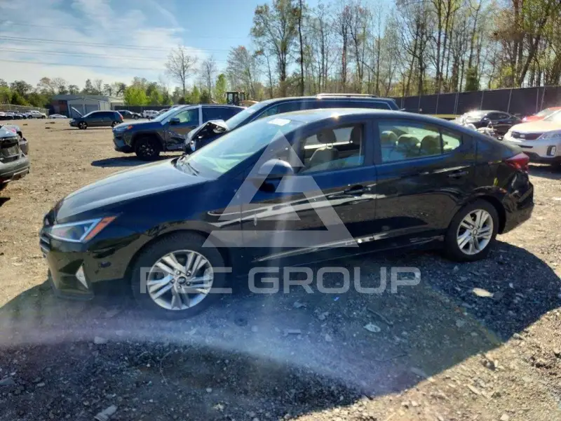 2020 Hyundai Elantra фото