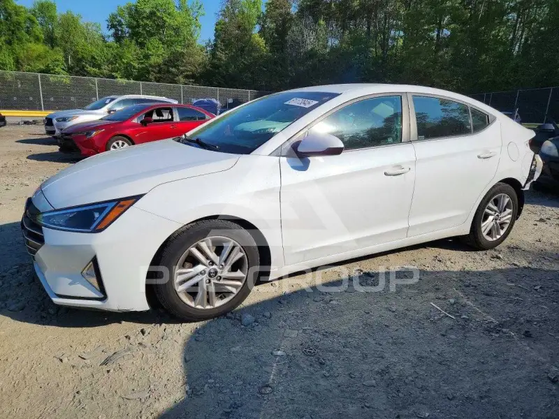 2020 Hyundai Elantra фото