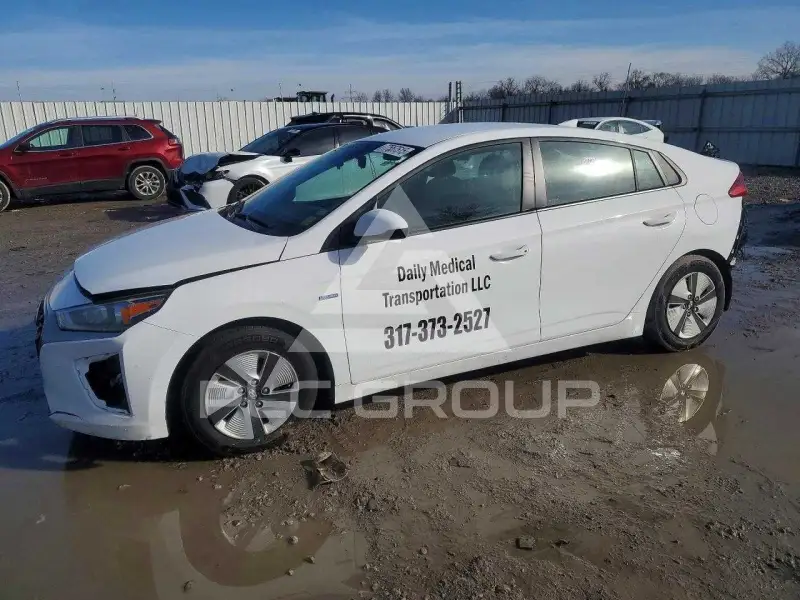 2020 Hyundai Ioniq photo