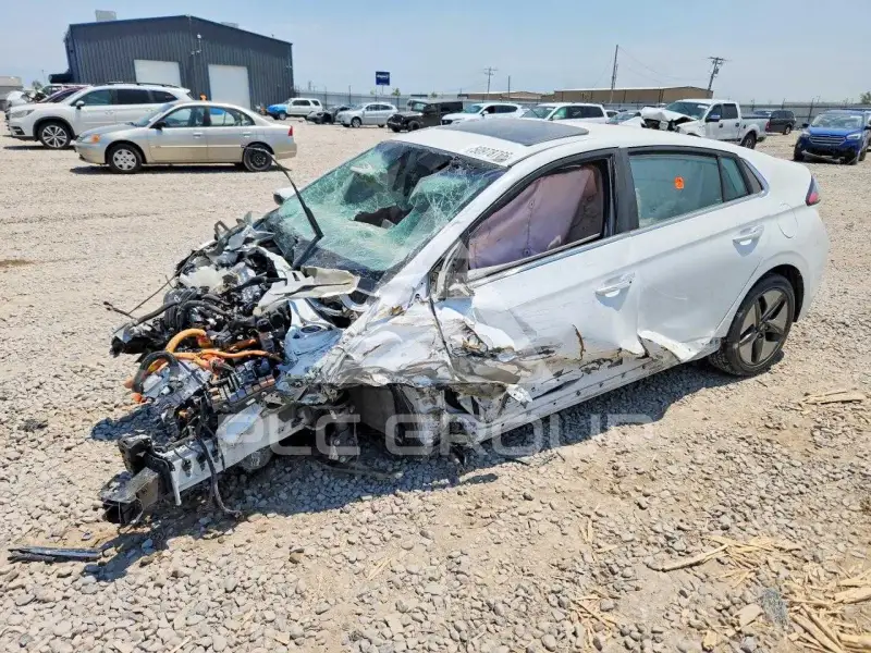2020 Hyundai Ioniq photo
