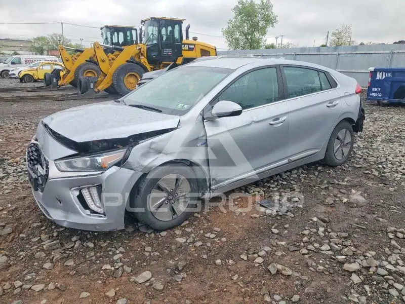 2020 Hyundai Ioniq photo