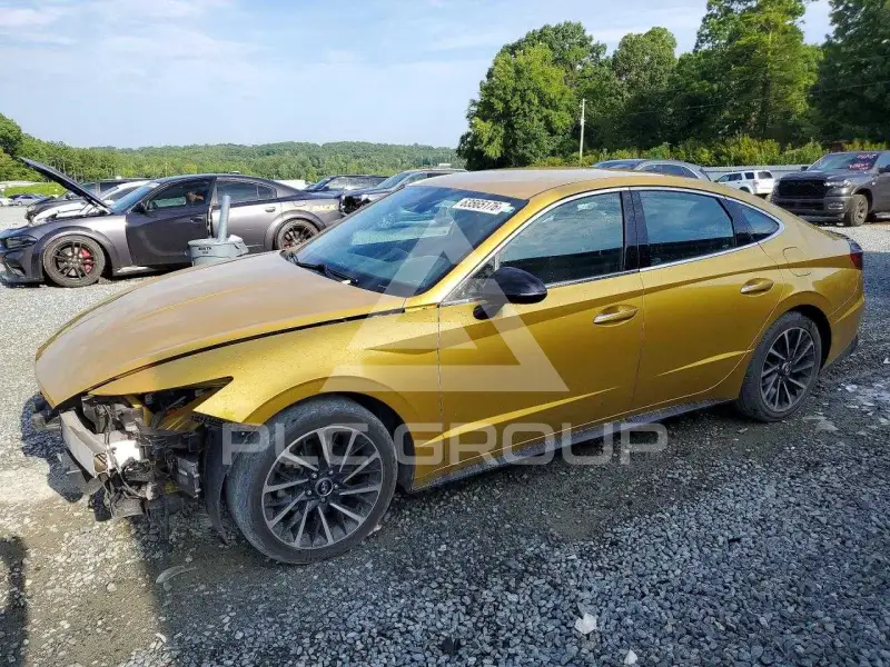 2020 Hyundai Sonata photo