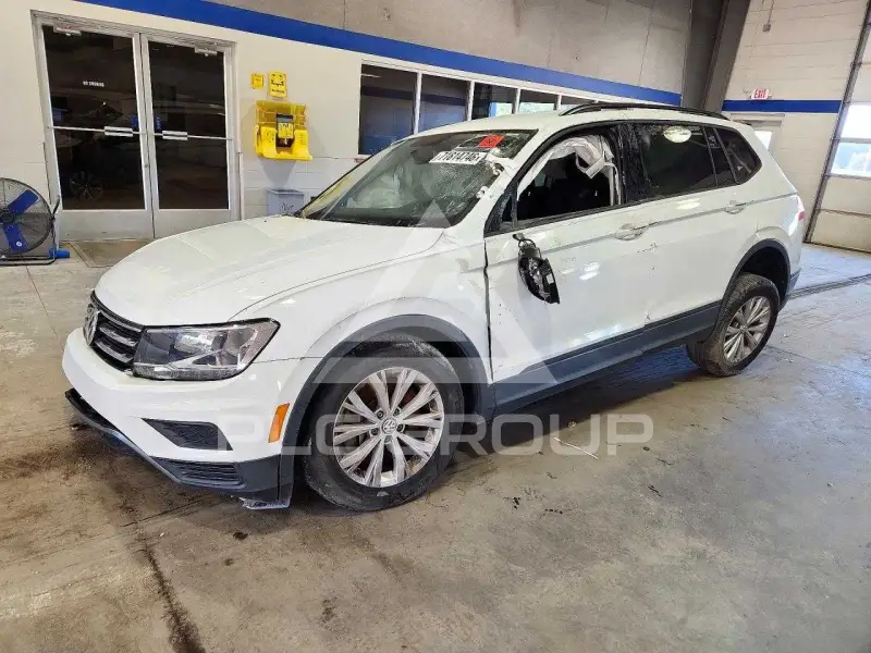 2020 Volkswagen Tiguan photo