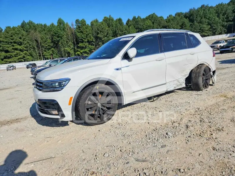 2020 Volkswagen Tiguan фото