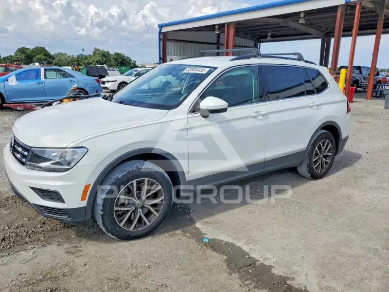2020 Volkswagen Tiguan photo