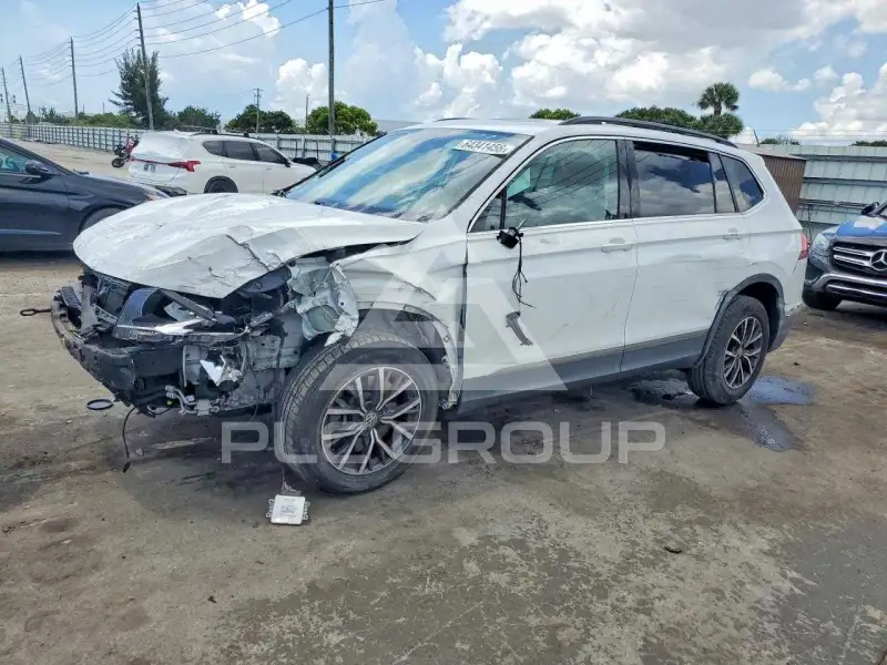 2020 Volkswagen Tiguan фото