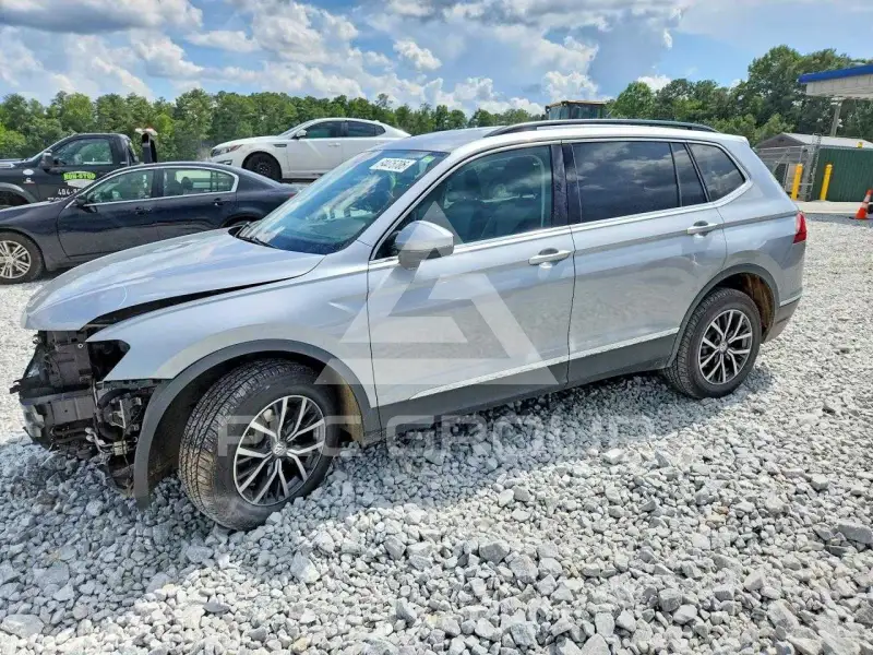 2020 Volkswagen Tiguan photo