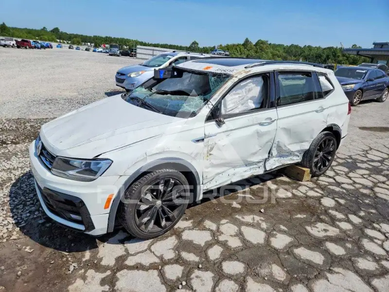 2020 Volkswagen Tiguan фото
