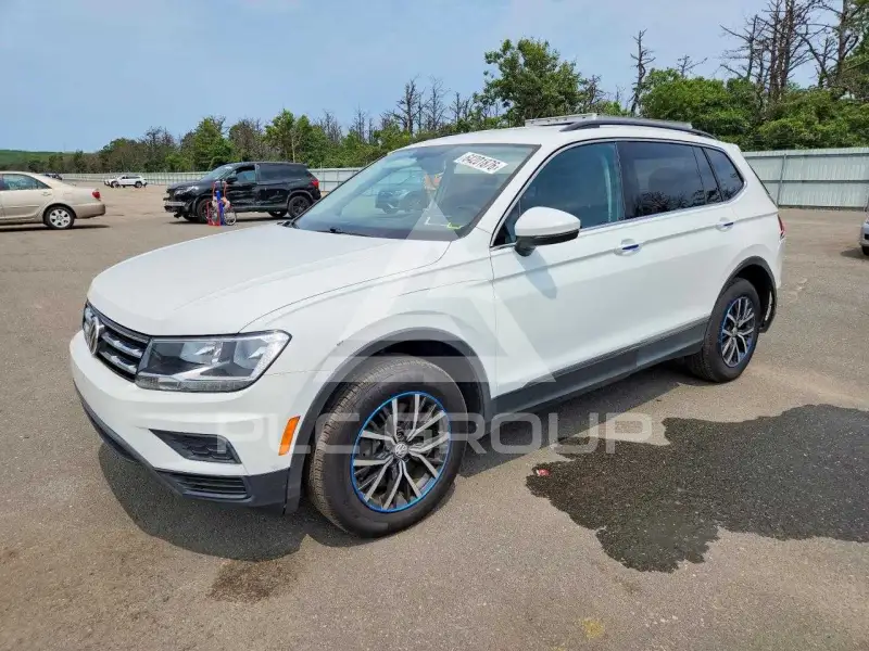 2020 Volkswagen Tiguan photo