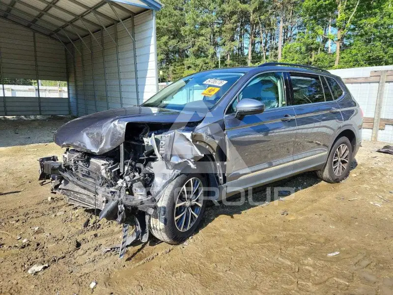 2020 Volkswagen Tiguan фото