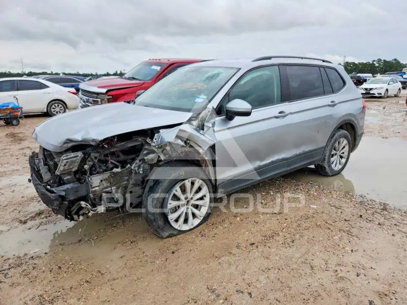 2020 Volkswagen Tiguan photo