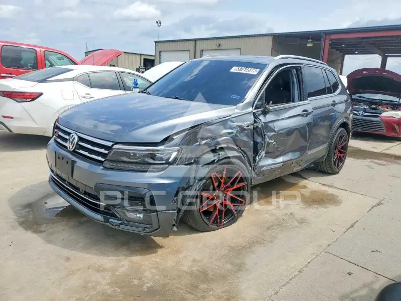 2020 Volkswagen Tiguan фото