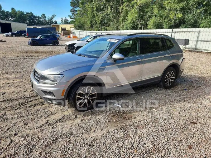 2020 Volkswagen Tiguan photo
