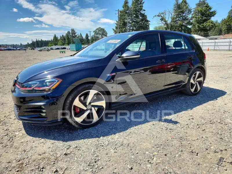2020 Volkswagen GTI photo