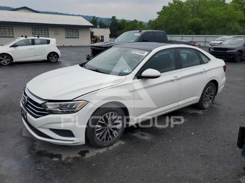 2020 Volkswagen Jetta photo