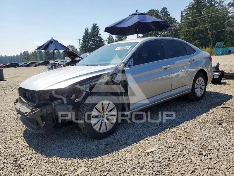 2020 Volkswagen Jetta фото