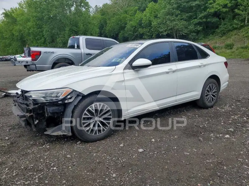 2020 Volkswagen Jetta photo