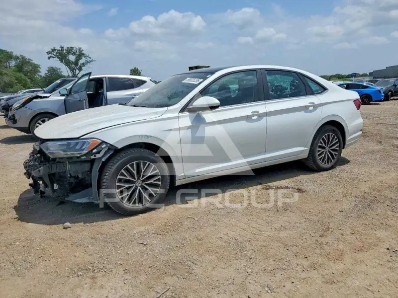 2020 Volkswagen Jetta photo