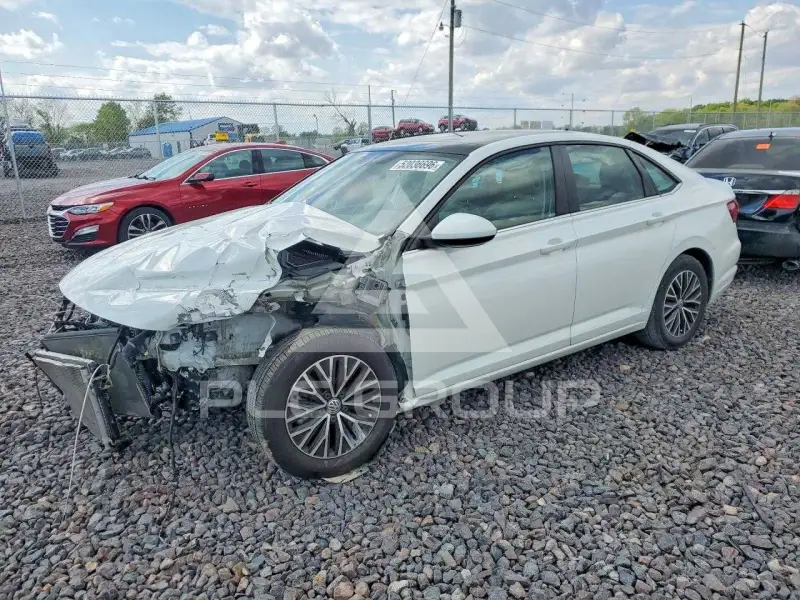 2020 Volkswagen Jetta photo