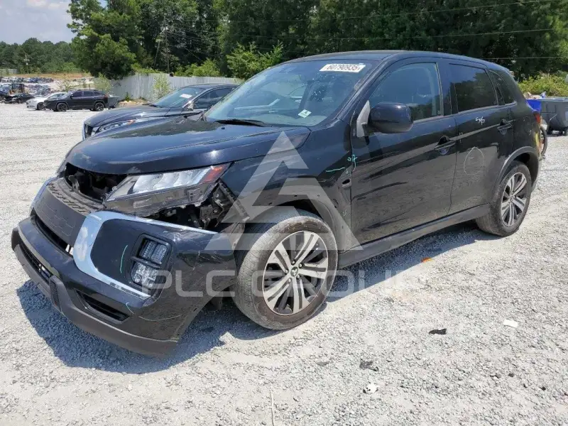 2021 Mitsubishi OUTLANDER photo