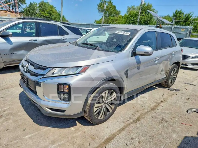 2021 Mitsubishi OUTLANDER фото