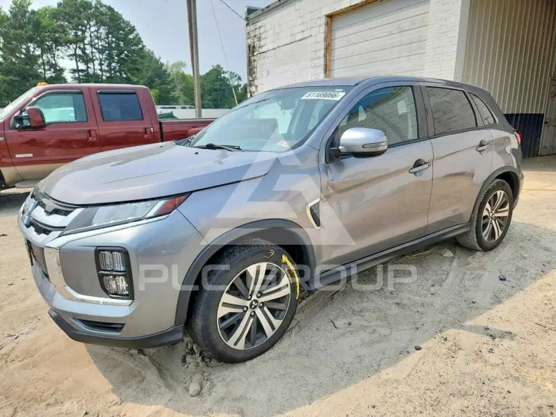 2021 Mitsubishi OUTLANDER фото