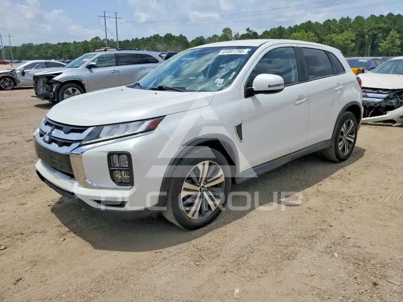 2021 Mitsubishi OUTLANDER фото