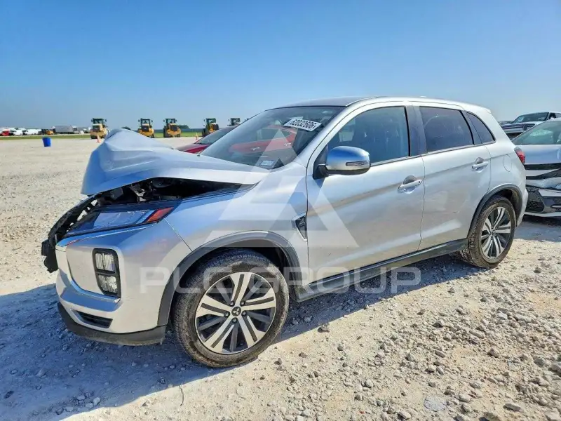2021 Mitsubishi OUTLANDER фото