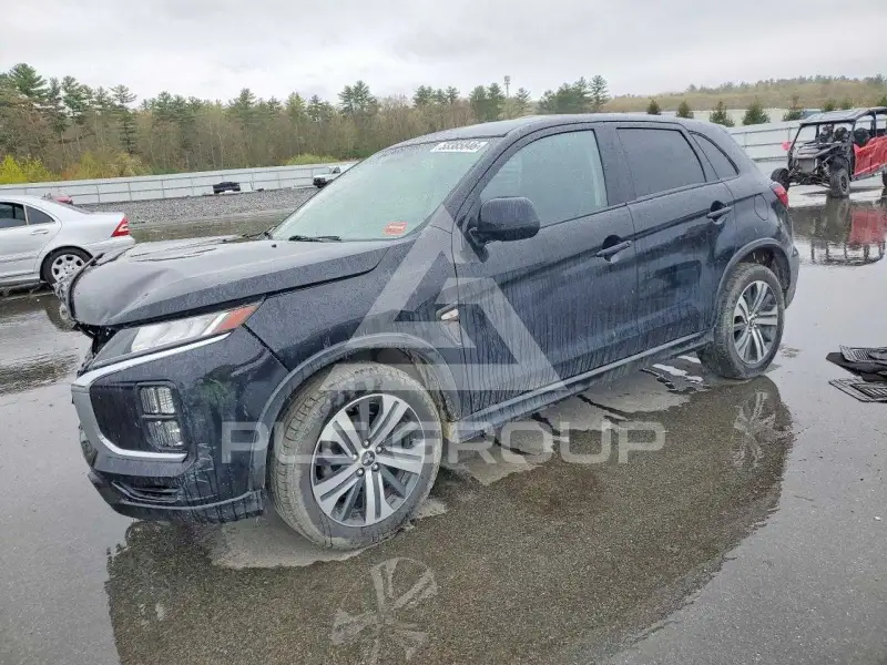 2021 Mitsubishi OUTLANDER photo