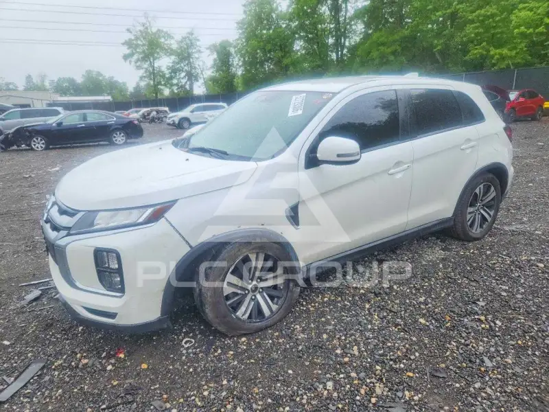 2021 Mitsubishi OUTLANDER фото