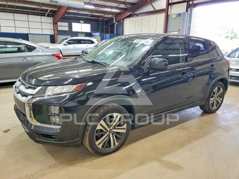 2021 Mitsubishi OUTLANDER фото