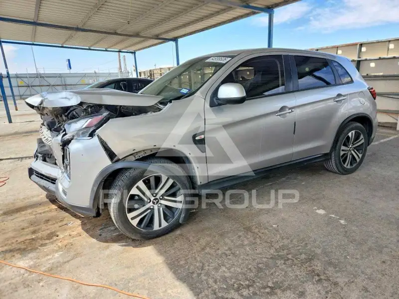 2021 Mitsubishi OUTLANDER фото