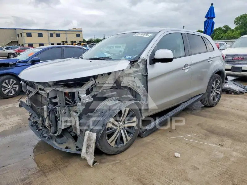 2021 Mitsubishi OUTLANDER фото