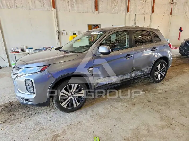 2021 Mitsubishi OUTLANDER фото