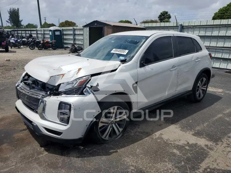 2021 Mitsubishi OUTLANDER фото